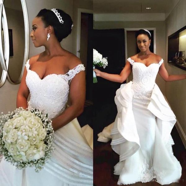 

off the shoulder sweetheart mermaid wedding bridal gowns with tiered skirt train beaded applique lace bridal gown african wending dresses, White
