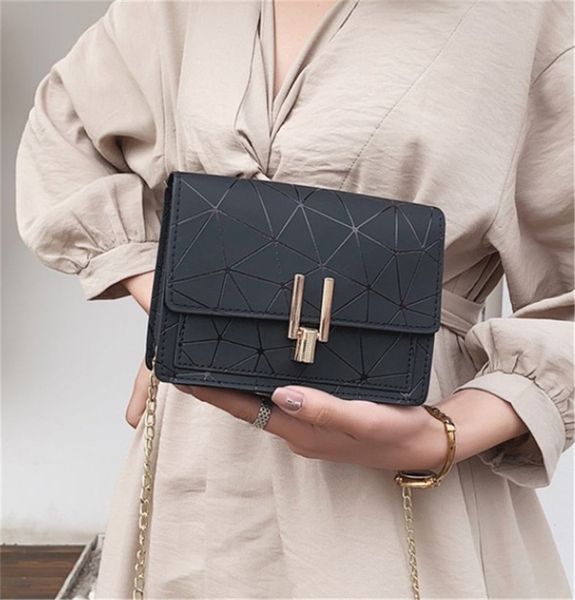 

плечи конструктора luxury сумочка для женщин мешок winter new edition корейский сумка сумочка цепи wild crack printed wild shoulder bag 1