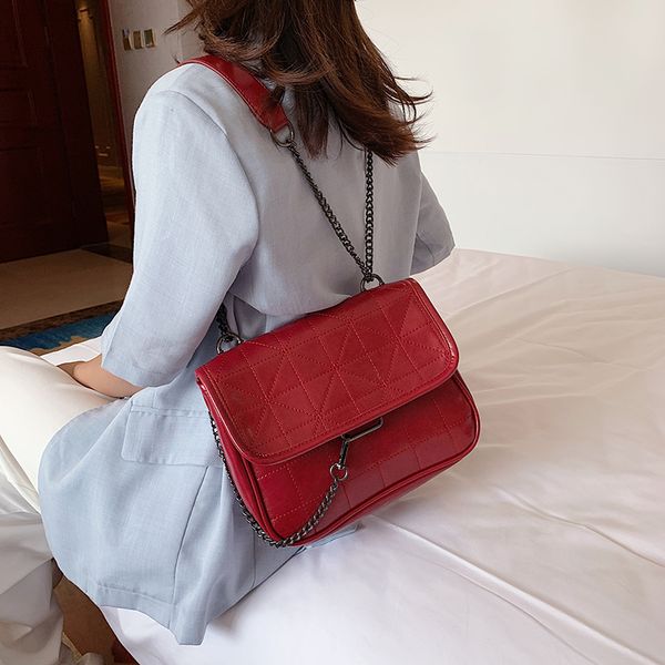 

lingge chains women bag 2020 new fashion wild quality shoulder bags casual messenger girl bag summer red small square black