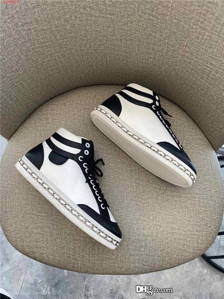 

early spring 2020 womens high athletic shoes,with the chain edge flat sole color matching board shoes,with box, Black