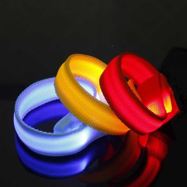 

1pcs sport led wristbands adjustable running light for runners joggers glowing bracelets bike warning light