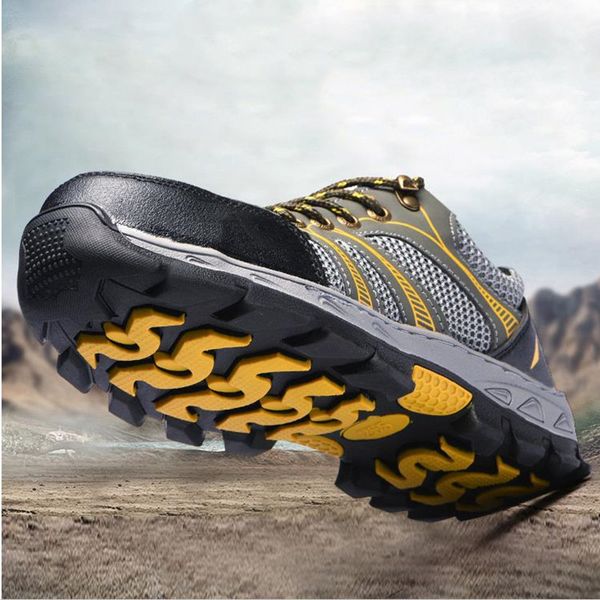 

labor insurance shoes protective shoes breathable anti-mite puncture wear non-slip insulation for men and women, Black