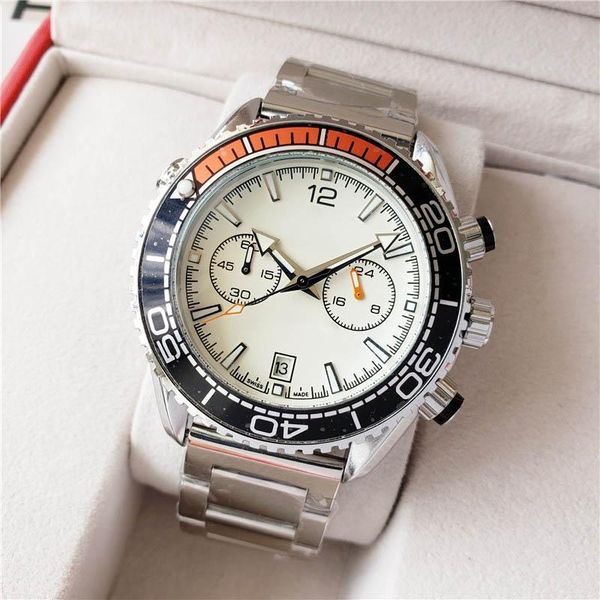 

болой бизне мђжкие кваѬеве а  двђм иеѬблаами из неѬжавеей али p, Slivery;brown