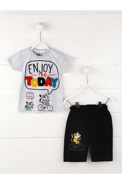 

gray summer male child shorts suit, White