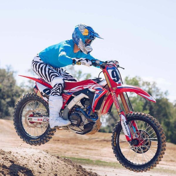 dirt bike riding suit