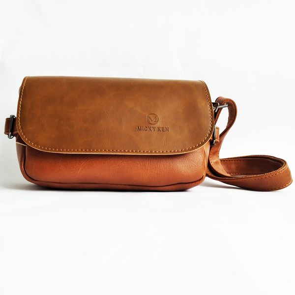 

2020 new brand designer handbag crazy horse leather shoulder messenger bag handbag