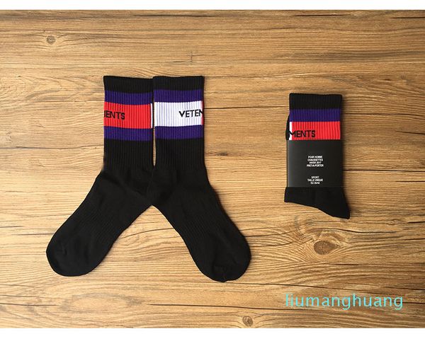 

2 couple vetements women socks skateboard socks stockings size colors cotton letter 36-44 football jacquard men oktuj