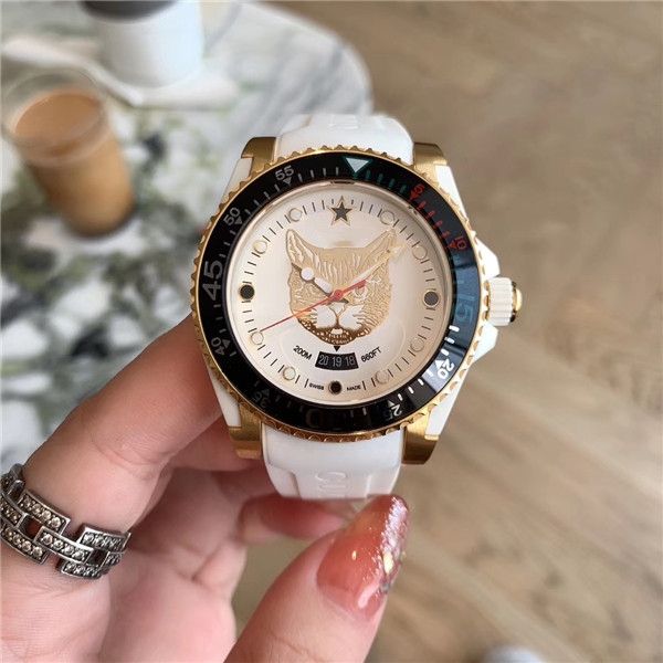 

2020 personality designer fashion luxury women's watch working multifunction brand casual famous ladies watches.a04, Slivery;brown