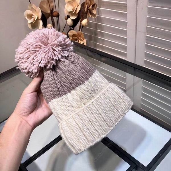 

2020 luxury knitting cotton white pink hats with pink hair ball women's winter warm hats with box, Blue;gray