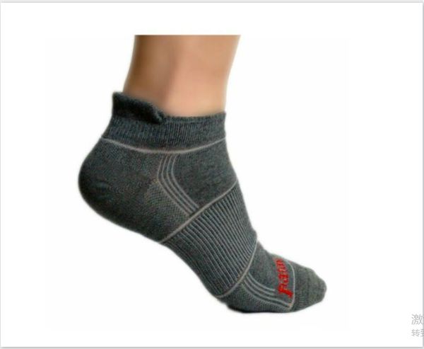 

mens sport outdoor breathable socks summer spring sports ultra light weight stretch deodorant sock males designer underwears, Black
