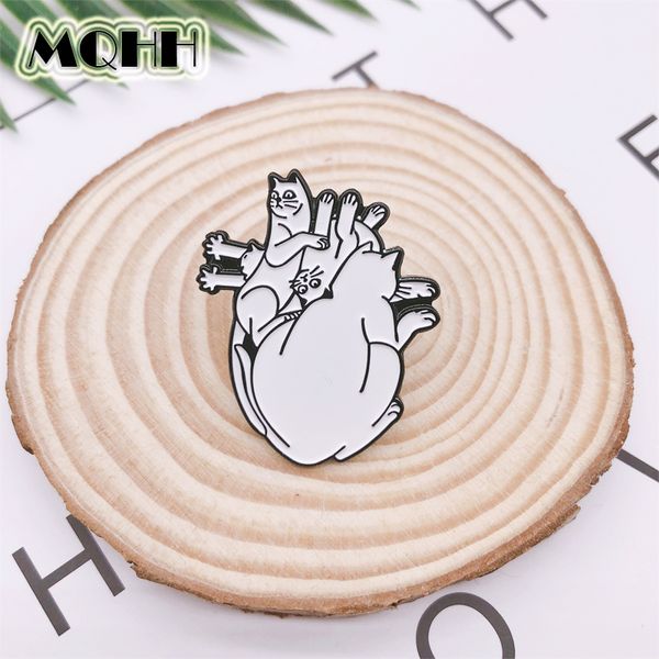 

cartoon creative organ heart enamel brooch animal white cat hug heart shaped alloy badge cowboy clothes bag pin cute jewelry, Gray