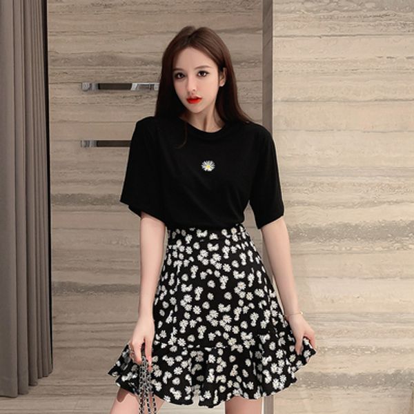 

2020 summer 2 piece set women floral embroidery short sets for woman high waist elegant woman clothes and skirts clothing, White