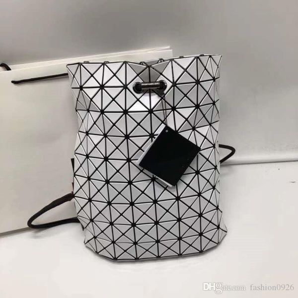 

miyake's new fashionable backpack, one-shoulder, oblique-span, rope-pulling bundle, bucket bag
