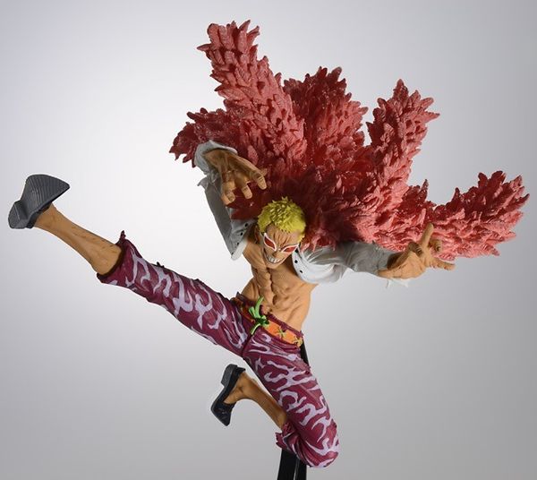 

15cm one piece donquixote doflamingo anime action figure pvc new collection figures toys collection for christmas gift t200117
