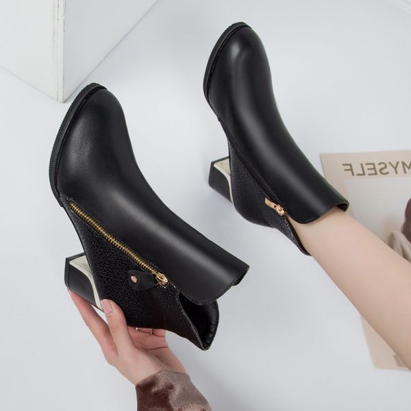 

autumn 2018 new women shoes ankle martin boots short boots high-heel fashion pointed europe shoes woman plus size 35-43, Black