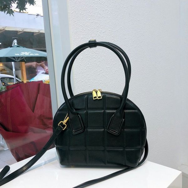 

2020 square shell bag high-grade underarm bag net red versatile hand-held single shoulder messenger female