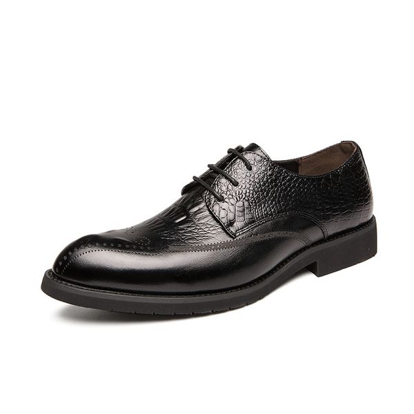 

new arrival fashion leather men's shoes business formal brogue pointed carved oxfords vintage comfortable wedding dress shoes, Black
