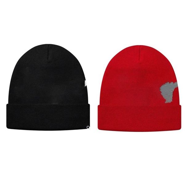 

supnew 2018fw reflective big logo beanie black red color in stock
