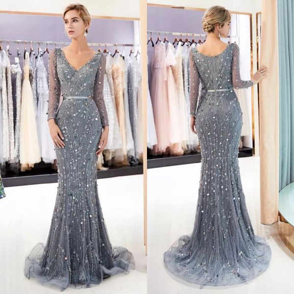 

2019 luxury evening dresses woman v neck mermaid hand-made shiny heavy beaded grey lace and tulle formal long sleeve evening gowns, Black;red