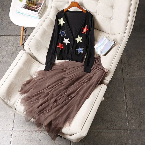 

2019 spring new women skirt set v-neck beading stars knitted cardigan sweater+ruffles mesh long skirts two pieces set jc2765, White