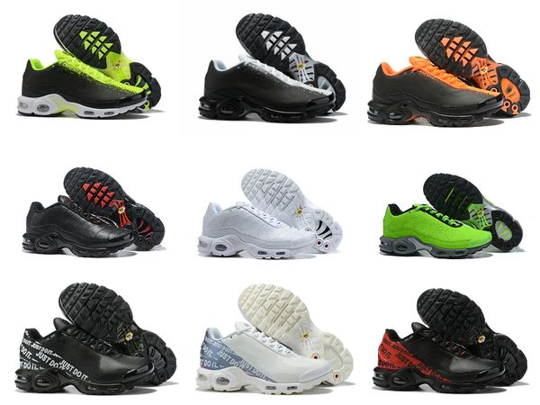 

2020 tn plus shoes fashion mens breathable mesh tn running shoes designer air casual shoes black white patchwork trainer sneakers
