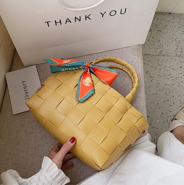 

Designer Luxury Handbags Purses Wholesale Women Shipping Bags Large Capacity Weaving Shoulders Bag with Silk Scarves