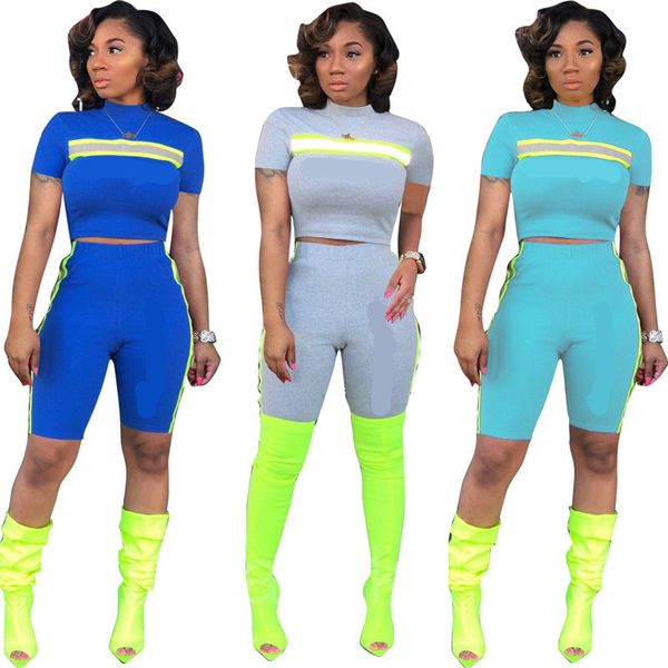 

2019 brand de igner track uit women reflective trip t hirt hort pant 2 piece port wear ummer outfit port jogger clothe et b3111