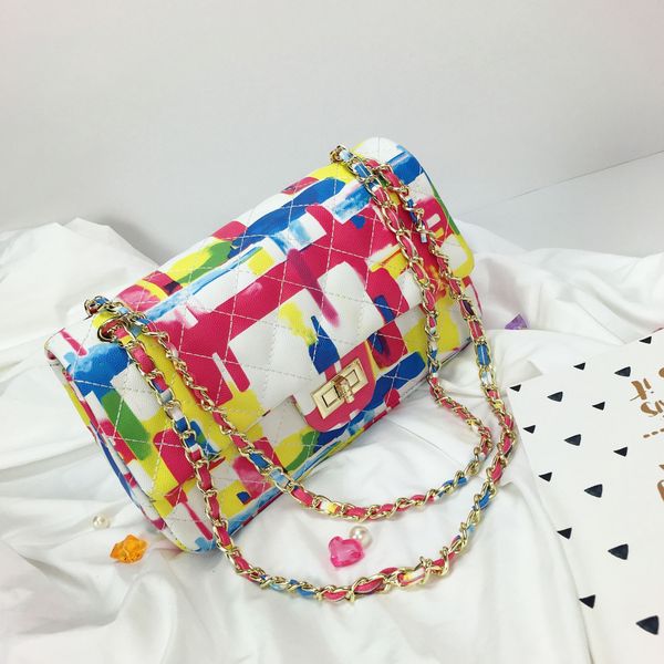 

single shoulder slung small square personality multicolor graffiti fashion chain 2019 autumn new casual tide lock ba