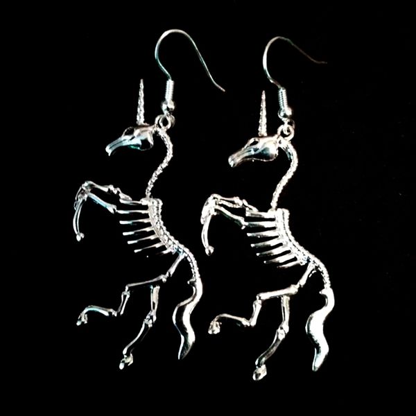 

6 pair / lot wholesale costume jewelry accessories skull skeleton unicorn earrings, Silver