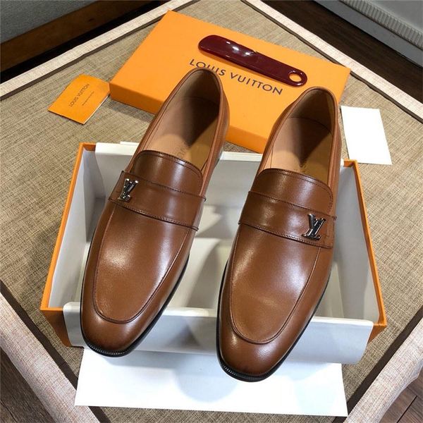 

20ss couple lover fashion lace up men's pointed shoe england casual shoes business shoes casual comfort shoes zapatos de hombre madaod, Black