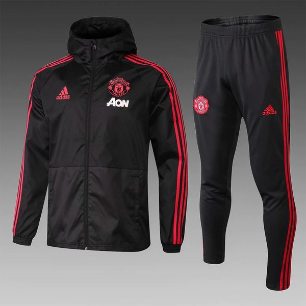 man u windbreaker