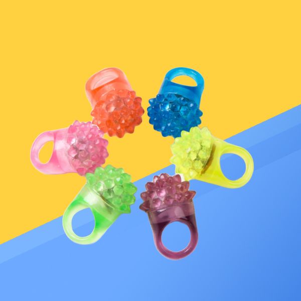6Color Mix Led Lampeggiante Jelly Ring Party Bar Lampeggiante Soft Glow Light UP Bomboniera Regali di Natale