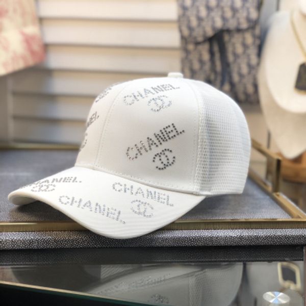 designer golf caps