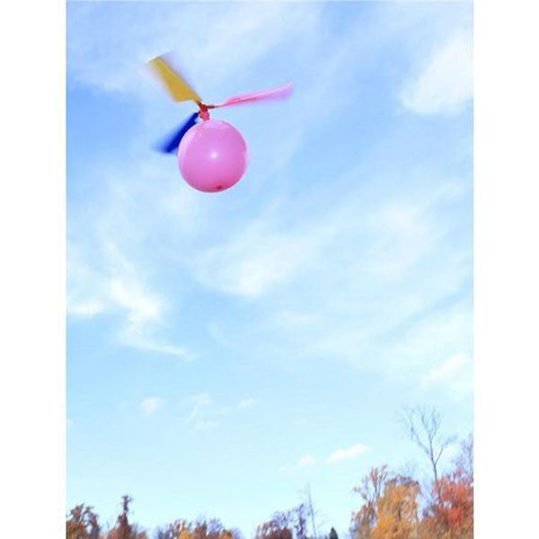 

5 pieces / set party pack filled beach flying toys outdoor fun sports of balloons children party helicopter flying toys