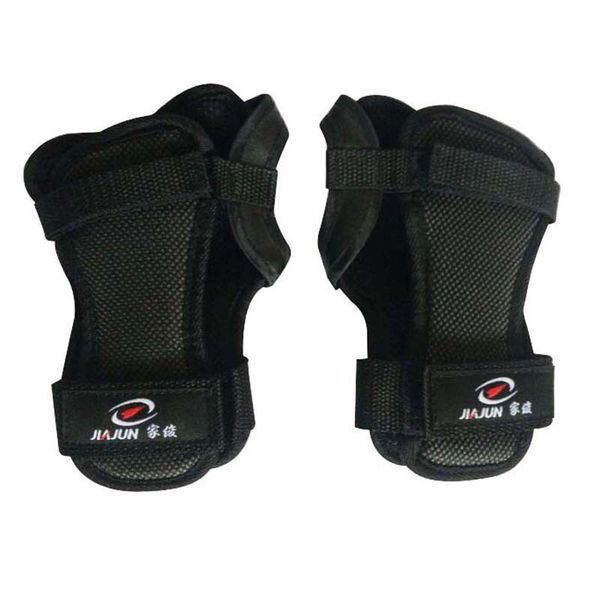 

roller skating nursing palm equipment skiing wheel slippery gear a wrist outdoor sport equipment palm hand support fixed