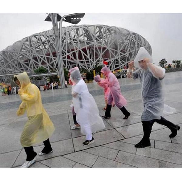 

fashion one-time raincoat disposable pe raincoats disposable poncho rainwear travel rain coat rain wear sale