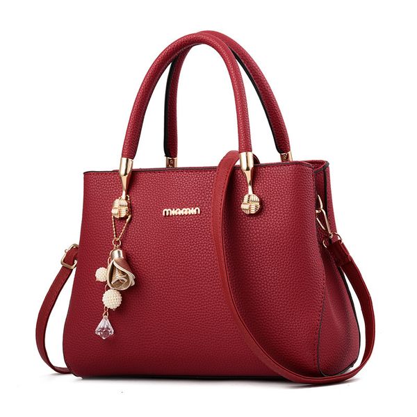 

ma'am bag 2019 handbag woman bale leisure time single shoulder package messenger black shell package