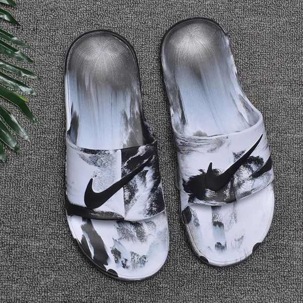 

summer breathable designer slippers with air cushion brand designer scuffs soft sandals s1ze 40-45 with box, Black