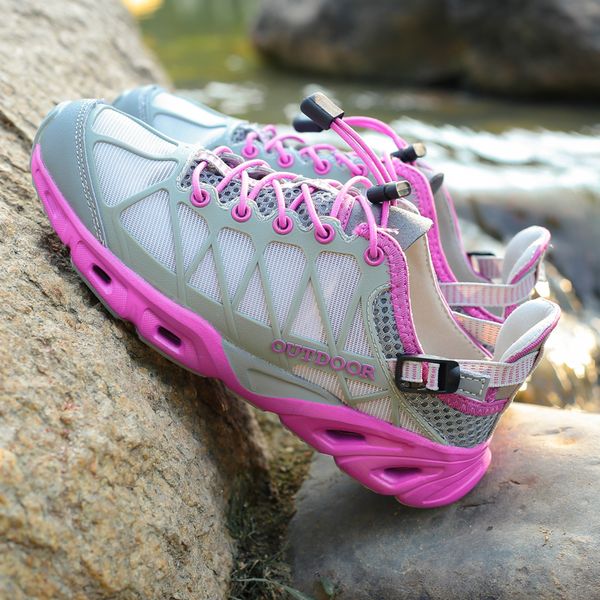 

2019 men women water shoes outdoors hiking climbing sports upstream shoes soft lace up sneakers lovers aqua quick drying