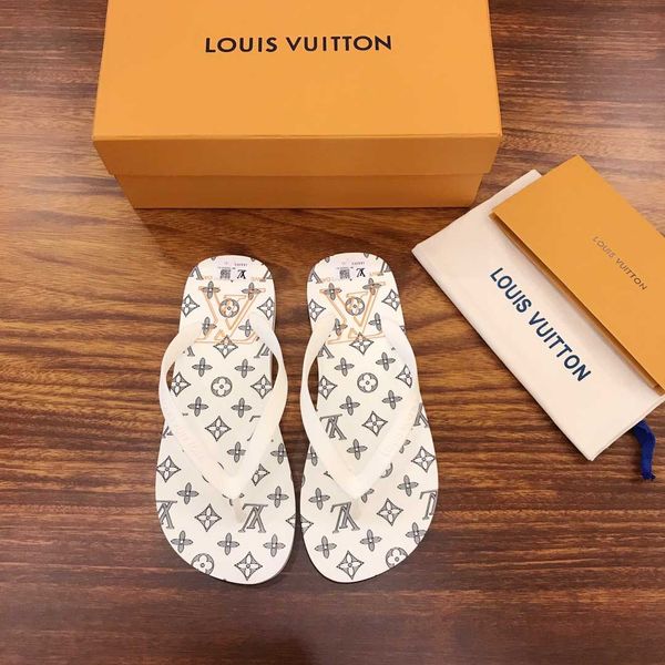 

spring and summer 2020 new high-end luxury fashiondesigner men's flip-flops slippers sandals beach shoes soles with retro patterns hsdf, Black