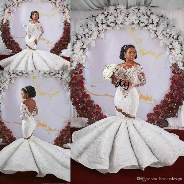 

2019 новые длинные рукава русалка свадебные платья с плеча спинки бусины кристалл плюс размер свадебное платье африканские роскошные свадебн, White