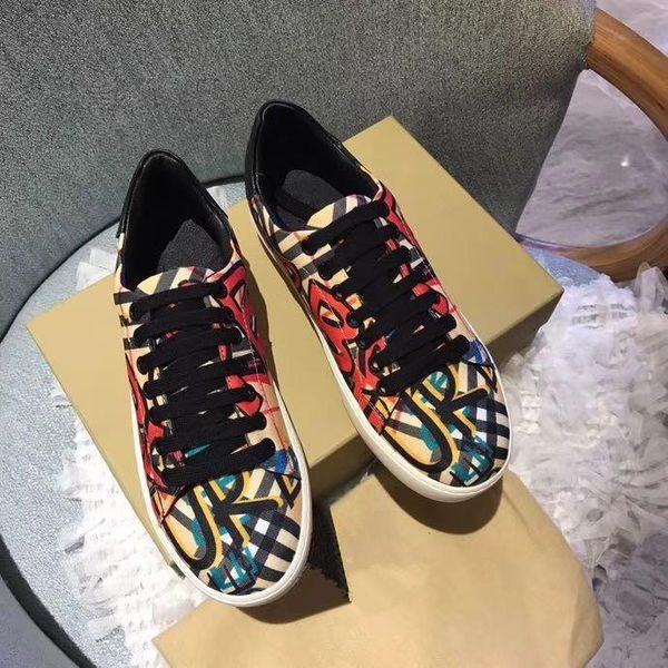 

конѬђкоѬ клаа лк поведневна обђв подђка женин лдей плаоѬма апки, Black;red