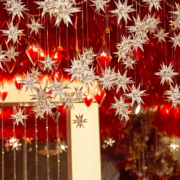 

2019 wedding props acrylic glazed sea urchin star ceiling decoration hanging pendant decoration wedding party props hanging decor