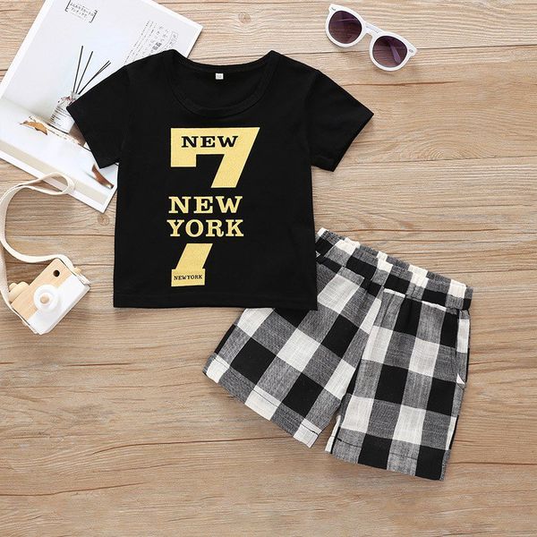 

kid двухсекционный outfit set new summer casual baby boy мода письмо печати с коротким рукавом top и cute plaid короткие штаны kit, White