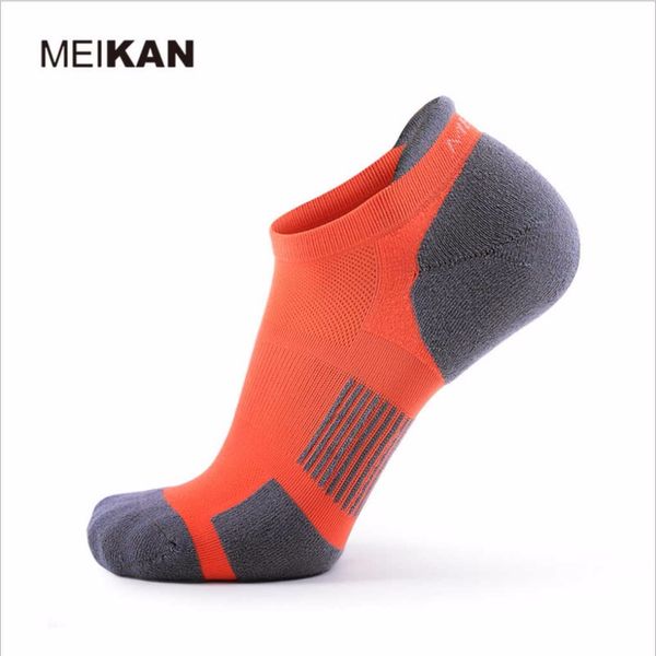 

1 pair professional running socks womens (35 -38) coolmax quick-drying mens (39-42) sport socks breathable jogging meias, Black