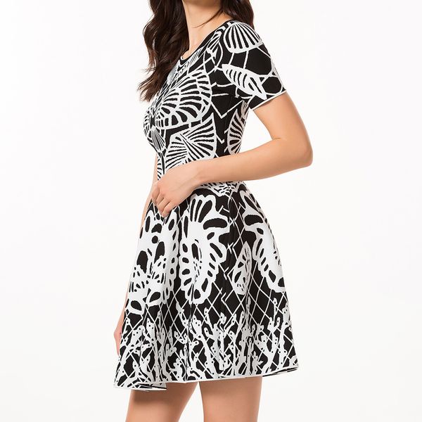 

knit geometric jacquard round collar short sleeve a-line skirt skirt showing thin retro dress chinese style dress, Black;gray