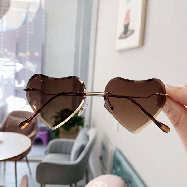 

2019 new kids rimless sunglasses girls baby love heart shape sun glasses shades a69c, White;black