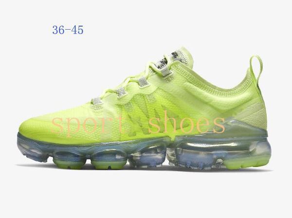 

Calçados de Ginástica e Outdoor sportshoes98