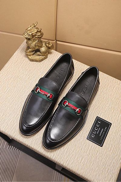 

20fw loafers men formal shoes coiffeur luxury men shoes office men classic shoes sepatu slip on pria wedding dress heren schoenen yecq3, Black