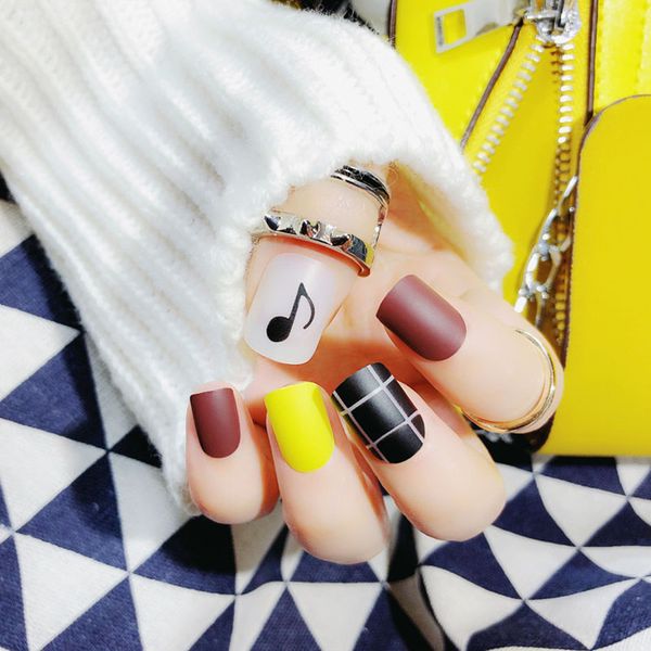 

2019 24pcs/set matte fake nails tips square type new fashion finish finger beautiful girls nail art tips decor t6, Red;gold